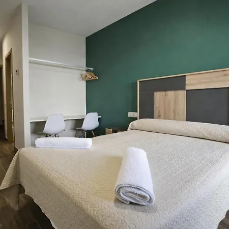 La Nava Bed & Breakfast Navaluenga
